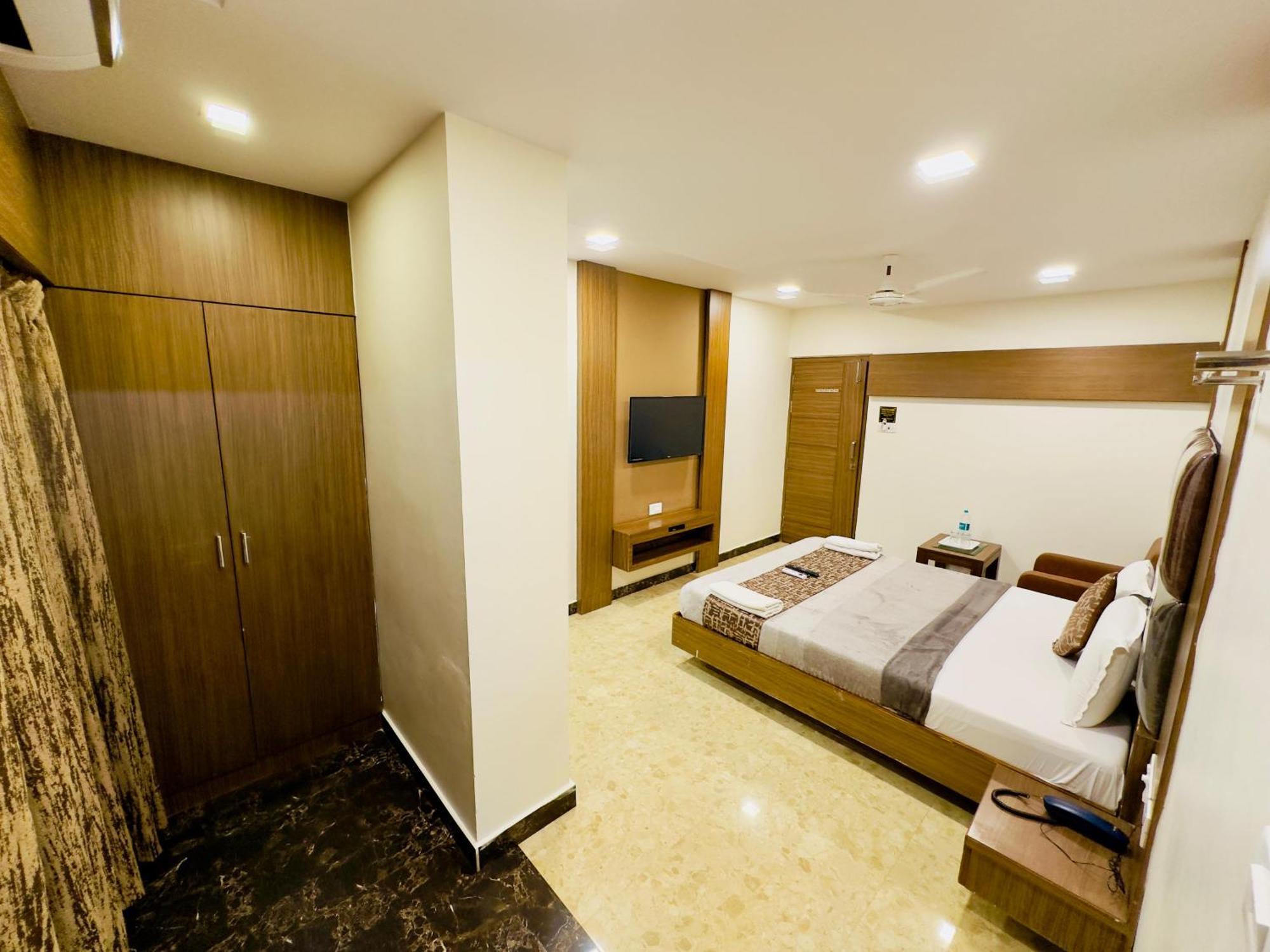 Sheraton Grande At Puratchi Thalaivar Dr Mgr Central Railway Station Ченнаи Экстерьер фото