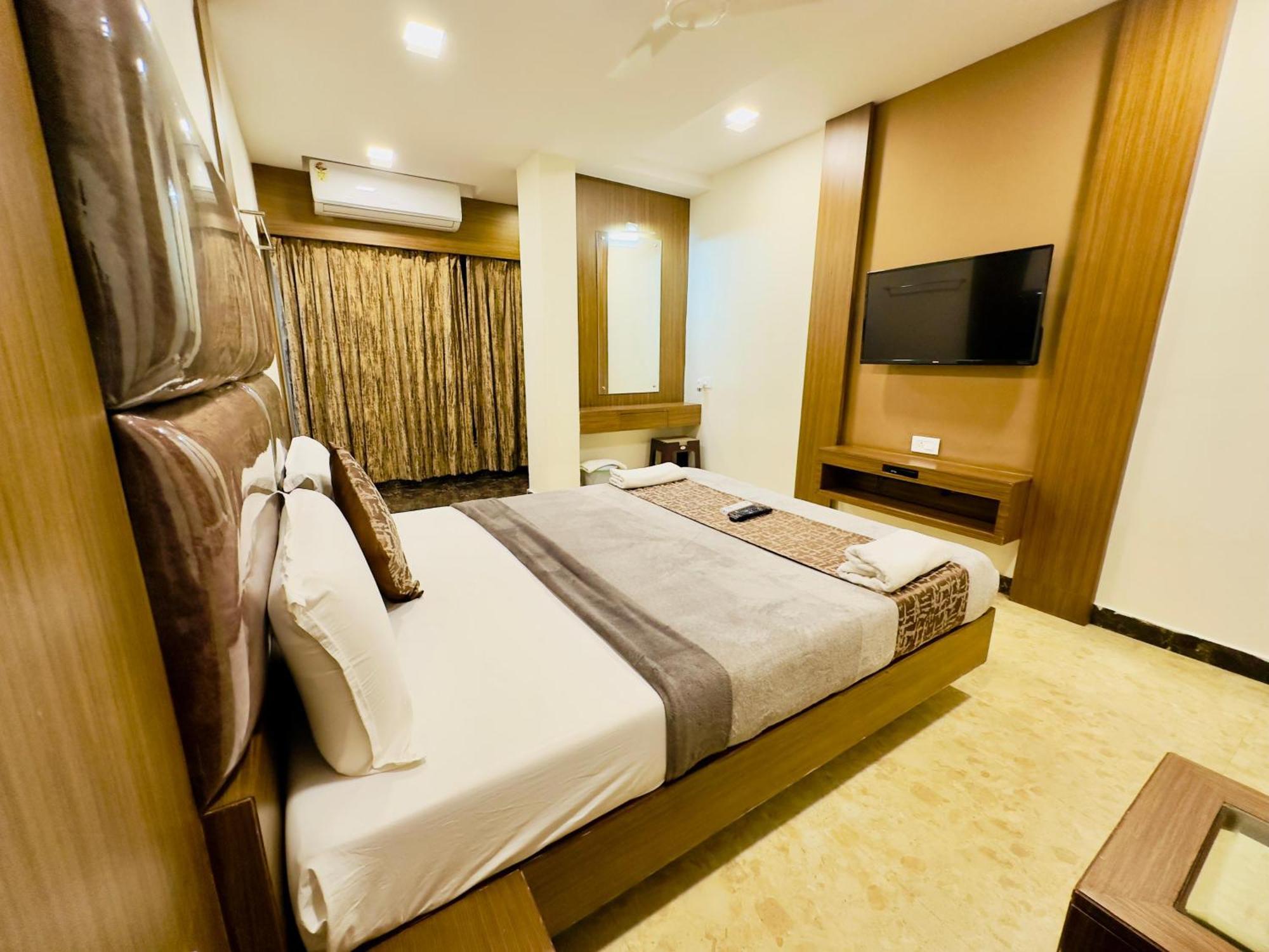Sheraton Grande At Puratchi Thalaivar Dr Mgr Central Railway Station Ченнаи Экстерьер фото